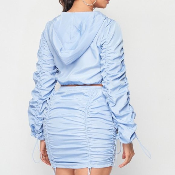 LAST CALL!!! 🚨Ruched Windbreaker Skirt Set (Baby Blue) - Picture 2 of 3